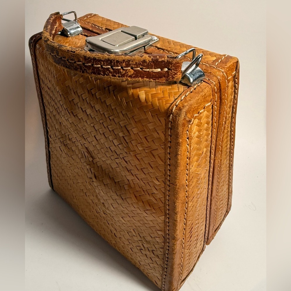 Vintage Bamboo Woven Box Handbag Top Handle Purse